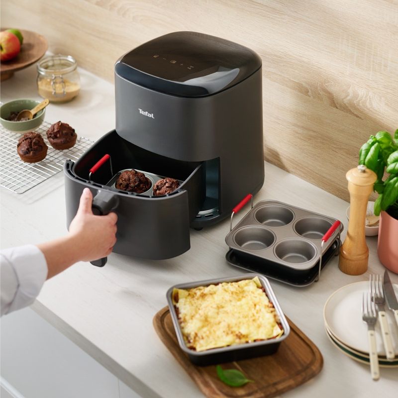 Casa si Gradina - Bucatarie si vesela - Vase pentru gatit - Tavi copt - Set de 3 accesorii Tefal Dail'Easy J701S344 pentru friteuze de 4.6 L, invelis antiaderent, otel carbon, tava perforata - Infinity.ro