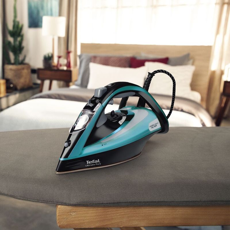Electronice si Electrocasnice - Ingrijirea tesaturilor - Fiare de calcat - Fier de calcat Tefal FV9844E0 Ultimate Pure, 3200 W, Talpa Durilium AirGlide Autoclean, jet de aburi 250gr/min - Infinity.ro