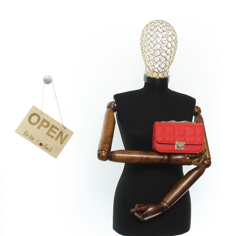 Fashion, accesorii si bijuterii - Femei - Accesorii femei - Genti si rucsacuri femei - Geanta de umar, dama, din material sintetic, ButicCochet, 19x12x6 cm, Rosu - GND916 - Infinity.ro