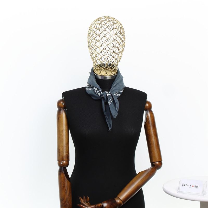 Fashion, accesorii si bijuterii - Femei - Accesorii femei - Esarfe si fulare femei - Bandana din bumbac, dimensiune 55 x 55 cm, imprimeu mandala, Buticcochet, Gri inchis - ES2202 - Infinity.ro