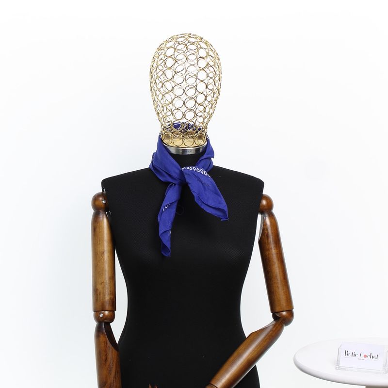 Fashion, accesorii si bijuterii - Femei - Accesorii femei - Esarfe si fulare femei - Bandana din bumbac, dimensiune 55 x 55 cm, Buticcochet, imprimeu stilizat, Albastru electric - ES2225 - Infinity.ro