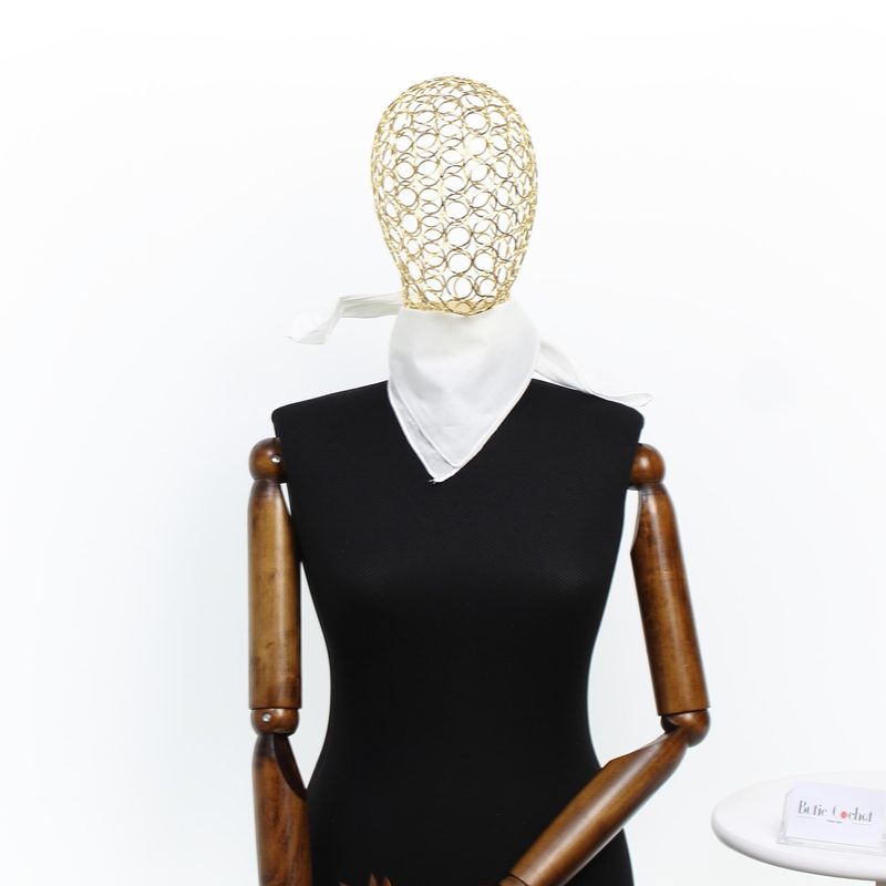 Fashion, accesorii si bijuterii - Femei - Accesorii femei - Esarfe si fulare femei - Bandana din bumbac, dimensiune 55 x 55 cm, Buticcochet, model uni, Alb - ES2233 - Infinity.ro