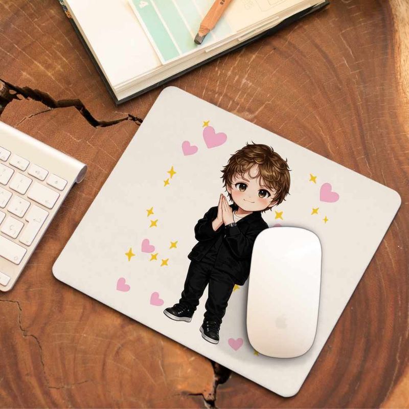 PC, gaming si accesorii - Periferice PC - Mousepad - Mousepad Lewis Capaldi Chibi Cartoon, 21x19cm - Infinity.ro