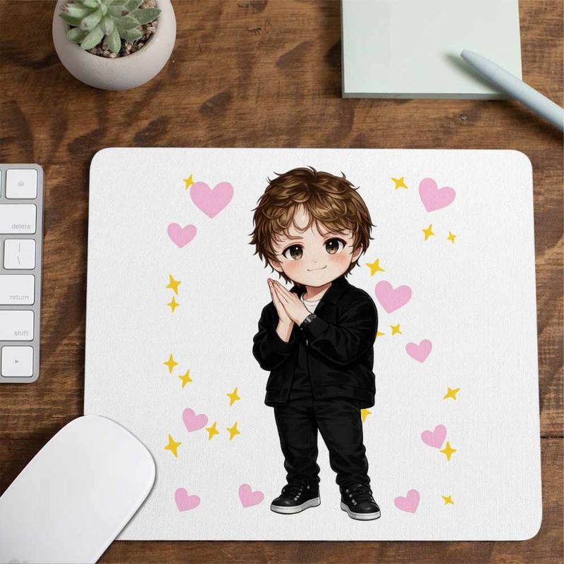 PC, gaming si accesorii - Periferice PC - Mousepad - Mousepad Lewis Capaldi Chibi Cartoon, 21x19cm - Infinity.ro