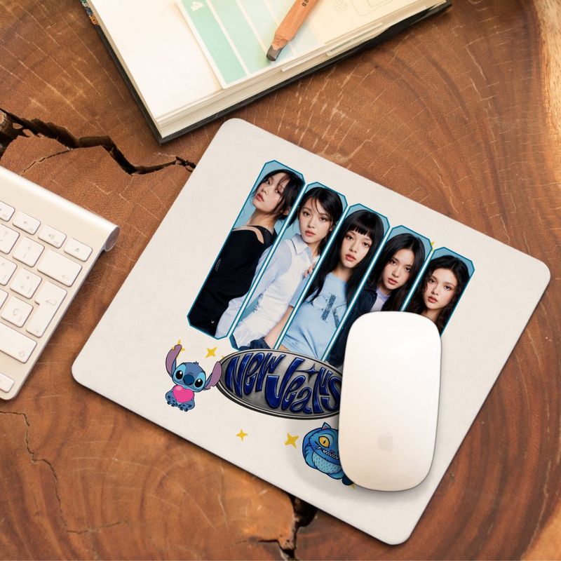 PC, gaming si accesorii - Periferice PC - Mousepad - Mousepad NewJeans Kpop Merch, 21x19cm - Infinity.ro