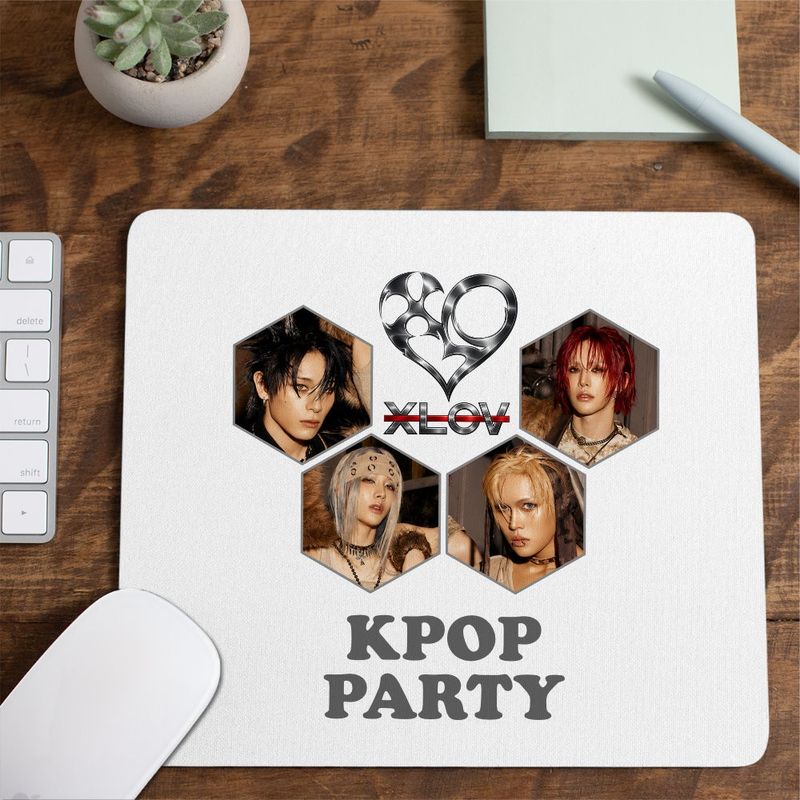 PC, gaming si accesorii - Periferice PC - Mousepad - Mousepad Xlov Hyperparty Kpop, 21x19cm - Infinity.ro