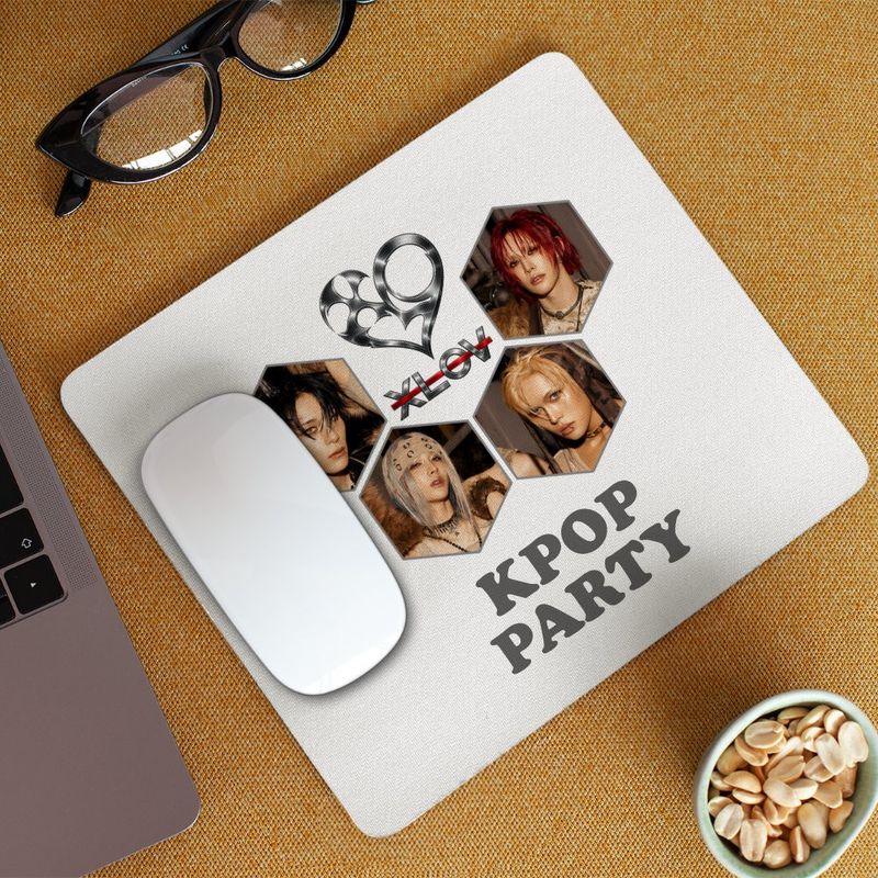 PC, gaming si accesorii - Periferice PC - Mousepad - Mousepad Xlov Hyperparty Kpop, 21x19cm - Infinity.ro
