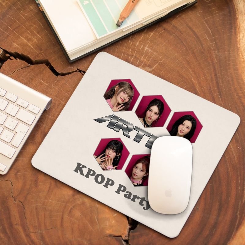 PC, gaming si accesorii - Periferice PC - Mousepad - Mousepad Artms Cool Vibe Kpop Merch, 21x19cm - Infinity.ro