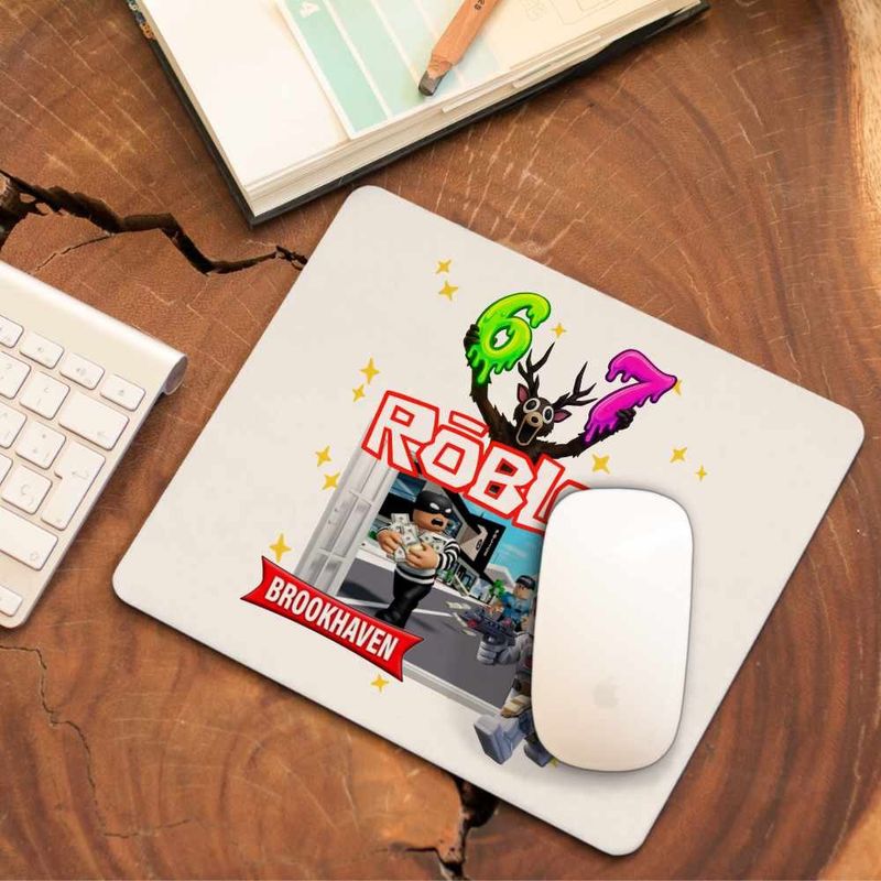 PC, gaming si accesorii - Periferice PC - Mousepad - Mousepad Brookhaven Roblox, 21x19cm - Infinity.ro
