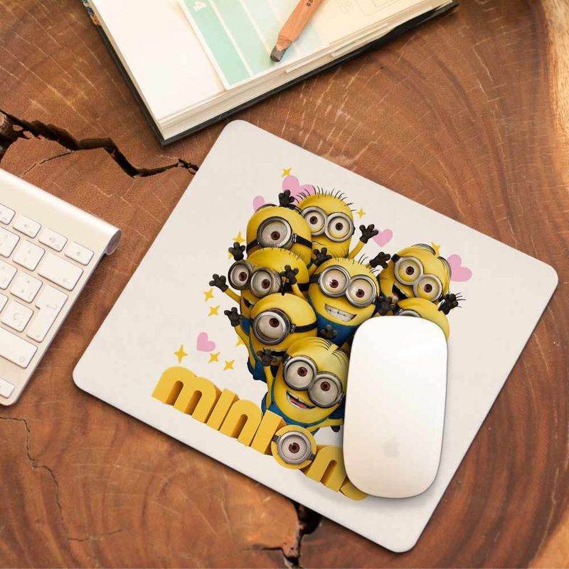 PC, gaming si accesorii - Periferice PC - Mousepad - Mousepad Minions Heart Love Valentines Day Dragobete Minioni, 21x19cm - Infinity.ro