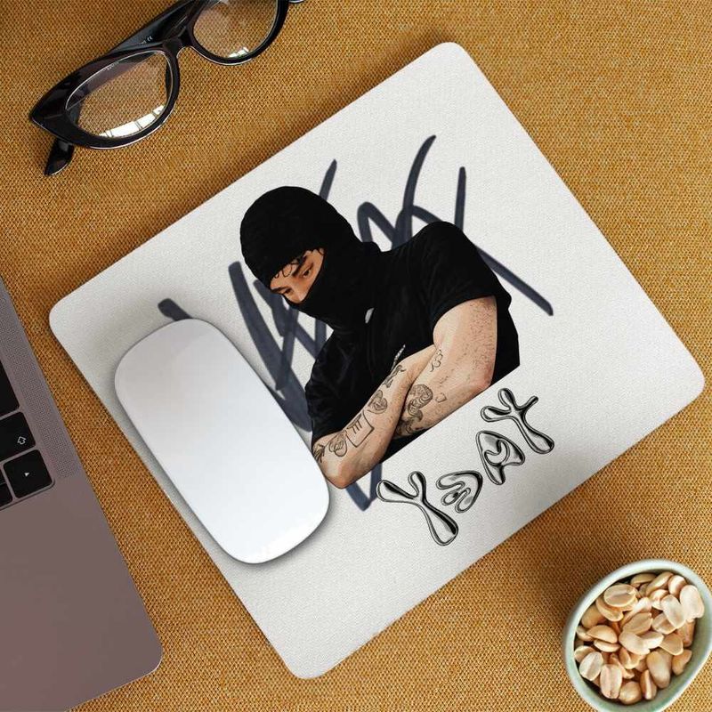 PC, gaming si accesorii - Periferice PC - Mousepad - Mousepad Yeat Twizzy Rich Hip Hop Vibe, 21x19cm - Infinity.ro