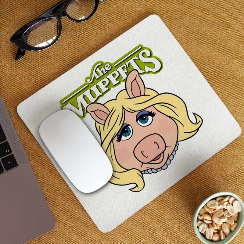 PC, gaming si accesorii - Periferice PC - Mousepad - Mousepad The Muppets Miss Piggy, 21x19cm - Infinity.ro