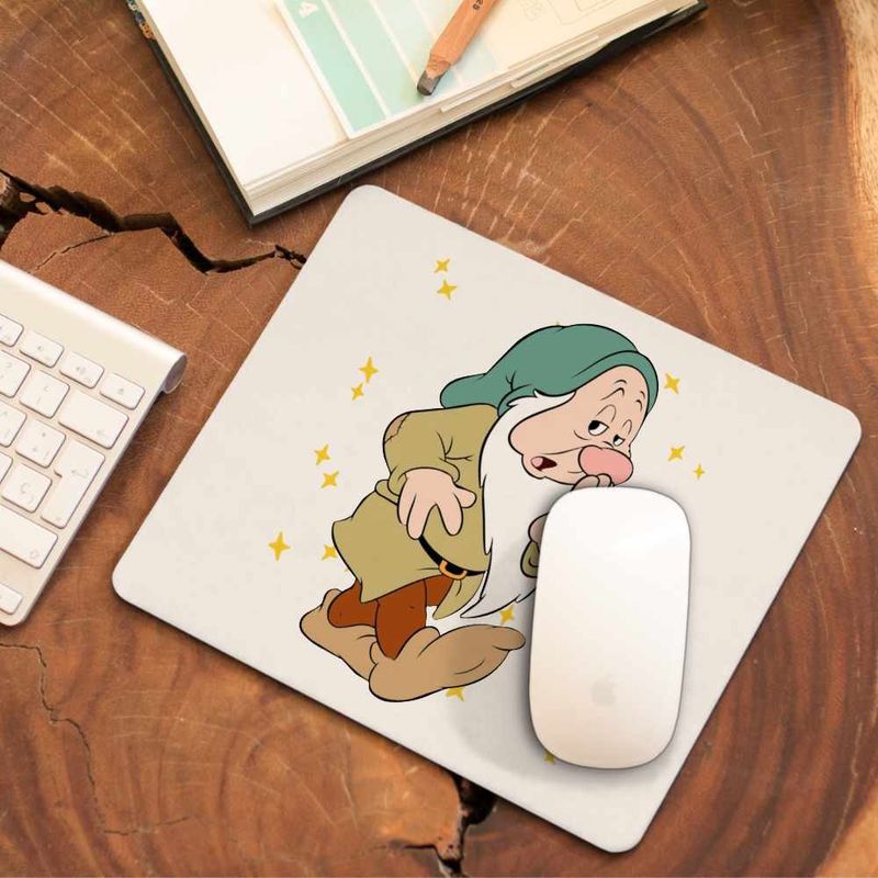 PC, gaming si accesorii - Periferice PC - Mousepad - Mousepad Alba ca Zapada Somnorosul, 21x19cm - Infinity.ro