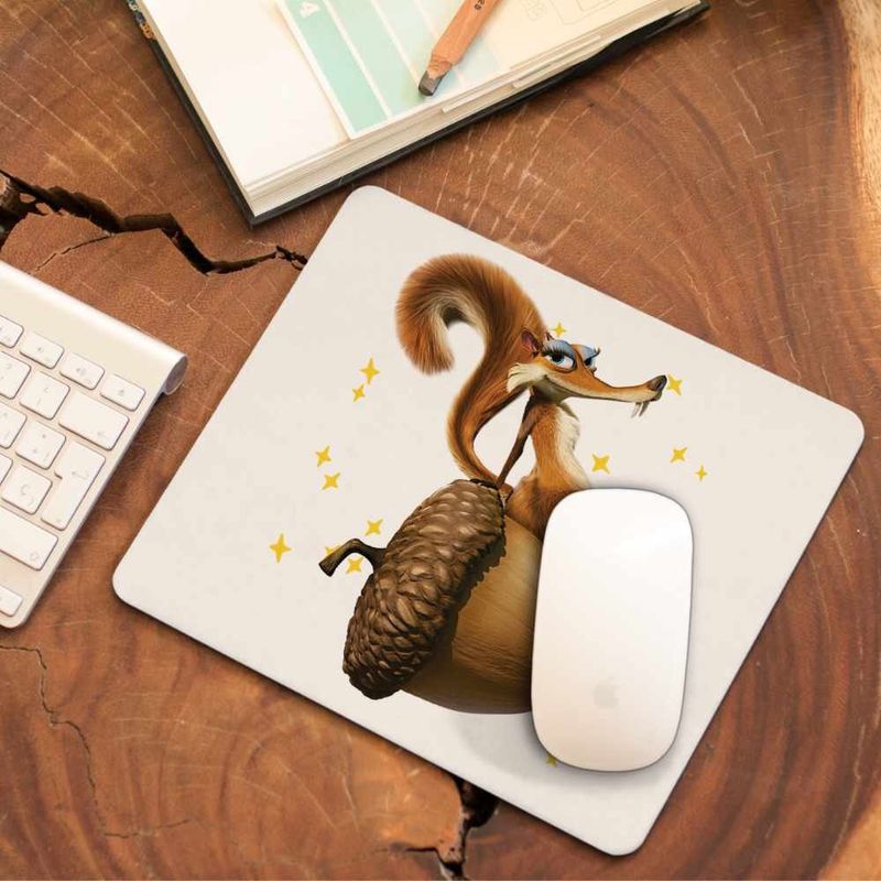 PC, gaming si accesorii - Periferice PC - Mousepad - Mousepad Ice Age Scratte Veverita, 21x19cm - Infinity.ro