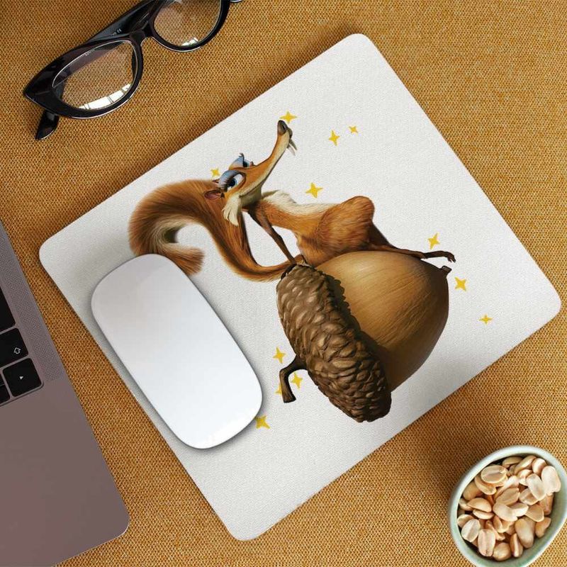 PC, gaming si accesorii - Periferice PC - Mousepad - Mousepad Ice Age Scratte Veverita, 21x19cm - Infinity.ro