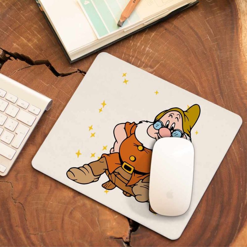 PC, gaming si accesorii - Periferice PC - Mousepad - Mousepad Alba ca Zapada Doc Istetul, 21x19cm - Infinity.ro