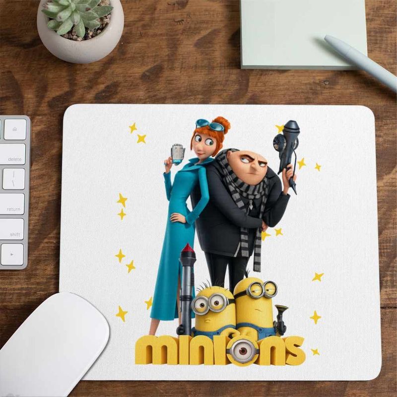 PC, gaming si accesorii - Periferice PC - Mousepad - Mousepad Despicable Minions Family Minioni, 21x19cm - Infinity.ro