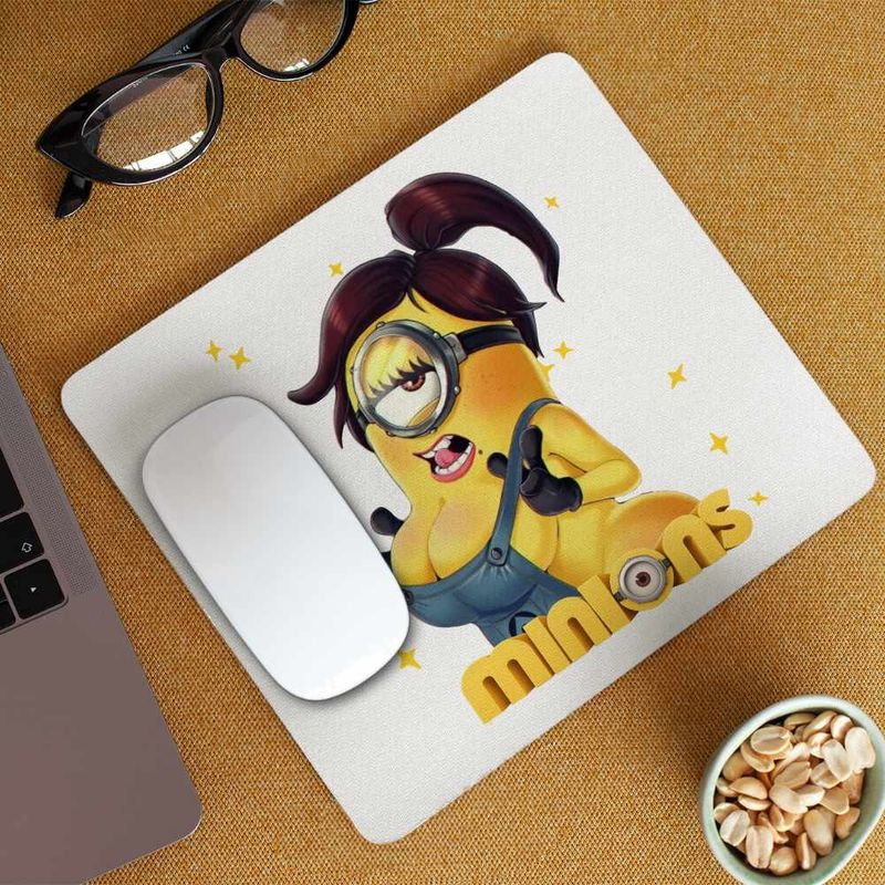 PC, gaming si accesorii - Periferice PC - Mousepad - Mousepad Minions Marlena Despicable Minioni, 21x19cm - Infinity.ro