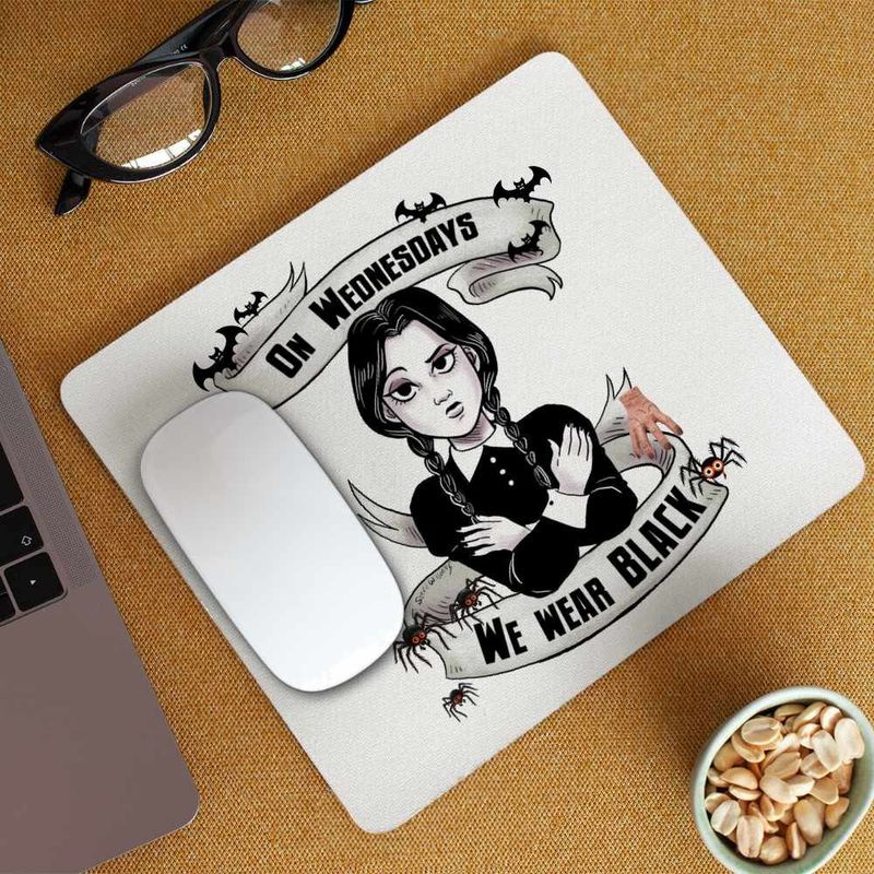 PC, gaming si accesorii - Periferice PC - Mousepad - Mousepad Familia Addams Wednesday Miercuri Wear Black Horror Halloween CoolTrend, 21x19cm - Infinity.ro
