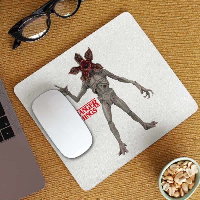 PC, gaming si accesorii - Periferice PC - Mousepad - Mousepad Stranger Things Demogorgon Demorgogon Monstru Abis CoolTrend, 21x19cm - Infinity.ro
