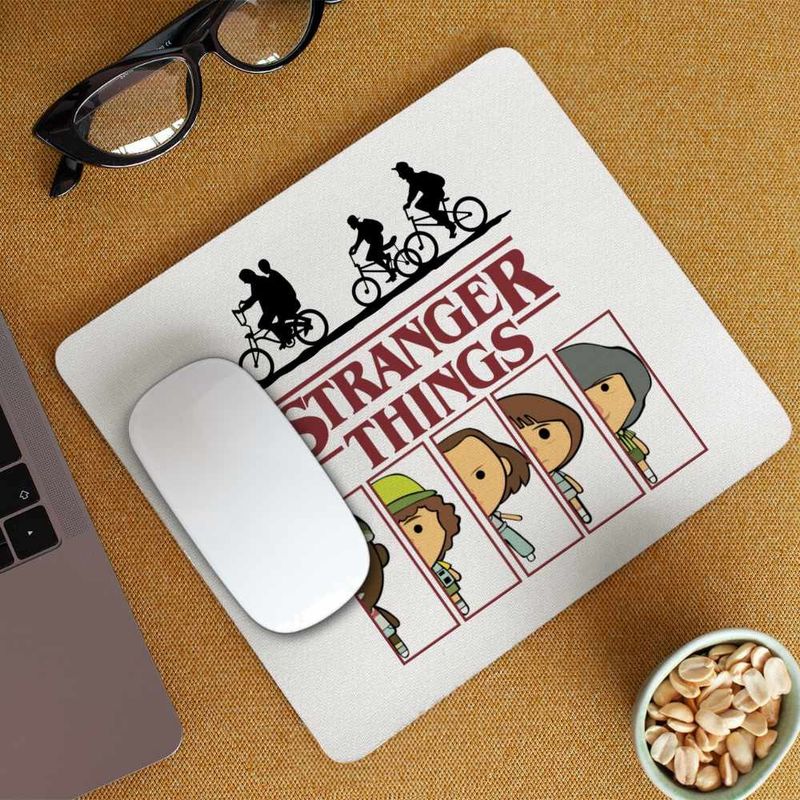 PC, gaming si accesorii - Periferice PC - Mousepad - Mousepad Stranger Things Team Survivor Film CoolTrend, 21x19cm - Infinity.ro