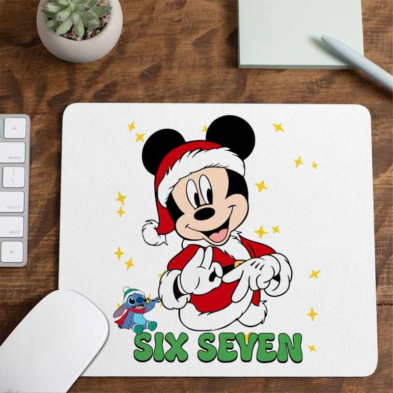PC, gaming si accesorii - Periferice PC - Mousepad - Mousepad Six Seven Mickey Mouse Craciun Donald Duck CoolTrend, 21x19cm - Infinity.ro
