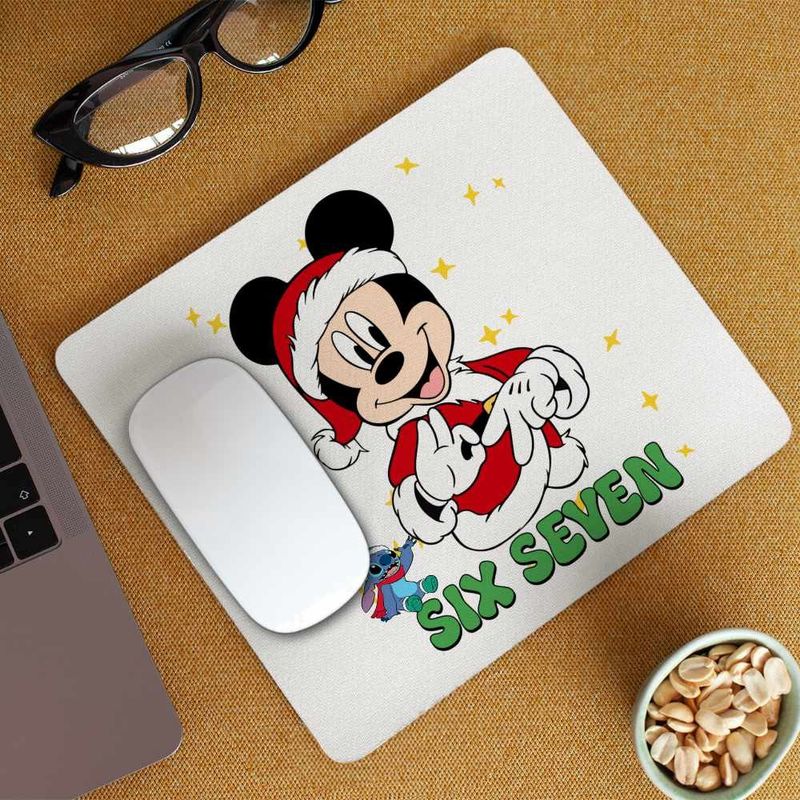 PC, gaming si accesorii - Periferice PC - Mousepad - Mousepad Six Seven Mickey Mouse Craciun Donald Duck CoolTrend, 21x19cm - Infinity.ro