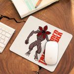 PC, gaming si accesorii - Periferice PC - Mousepad - Mousepad Tomb Raider Logo Sageata Arc Lara Croft Armata CoolTrend, 21x19cm - Infinity.ro