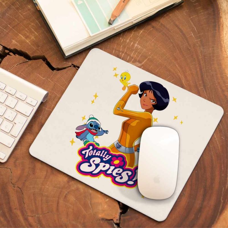PC, gaming si accesorii - Periferice PC - Mousepad - Mousepad Spioanele Alex Totally Spies CoolTrend, 21x19cm - Infinity.ro