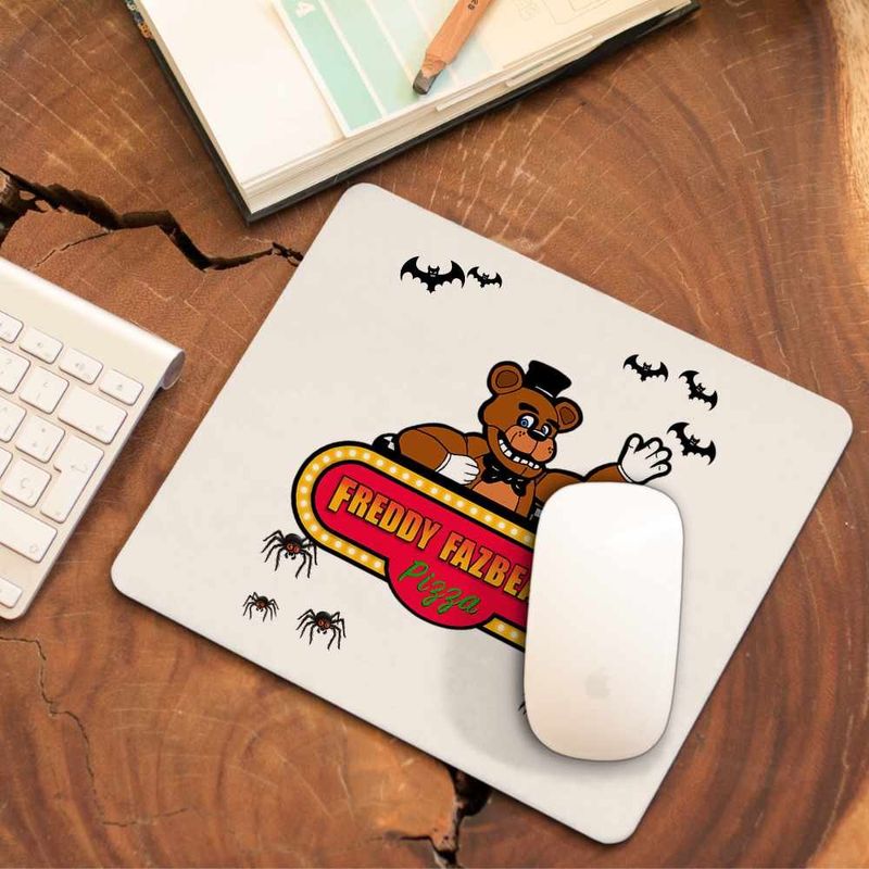 PC, gaming si accesorii - Periferice PC - Mousepad - Mousepad Fnaf Freddy Fazbears Pizza Five Nights at Freddy Horror Halloween CoolTrend, 21x19cm - Infinity.ro