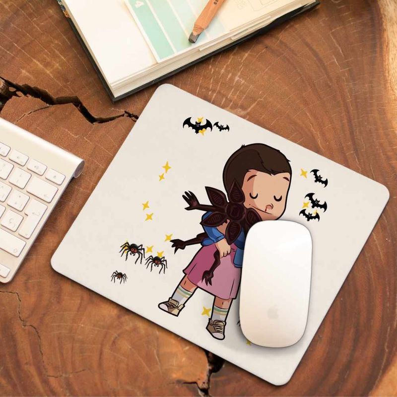 PC, gaming si accesorii - Periferice PC - Mousepad - Mousepad Stranger Things Eleven Demogorgon Chibi CoolTrend, 21x19cm - Infinity.ro