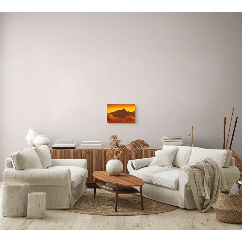 Casa si Gradina - Decoratiuni - Tablouri - Tablou Canvas, "Vârful ascuns în lumina amurgului", 39 x 26 cm - Infinity.ro