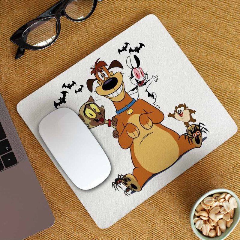 PC, gaming si accesorii - Periferice PC - Mousepad - Mousepad Draculas Vampirul Iepuras Harold Chester CoolTrend, 21x19cm - Infinity.ro