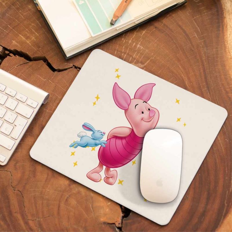 PC, gaming si accesorii - Periferice PC - Mousepad - Mousepad Purcelusul Piglet Ursuletul Winnie the Pooh Puh CoolTrend, 21x19cm - Infinity.ro
