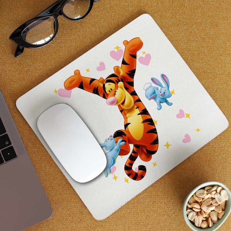 PC, gaming si accesorii - Periferice PC - Mousepad - Mousepad Tigrul Tigger Ursuletul Winnie the Pooh Puh CoolTrend, 21x19cm - Infinity.ro