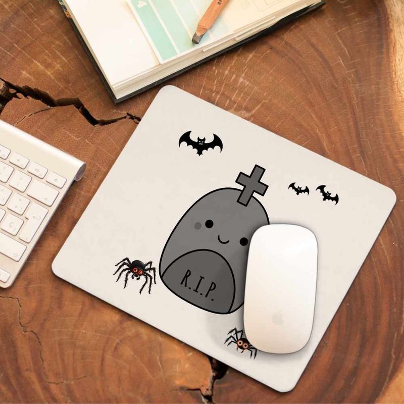 PC, gaming si accesorii - Periferice PC - Mousepad - Mousepad Squishmallows RIP Mormant Horror CoolTrend, 21x19cm - Infinity.ro