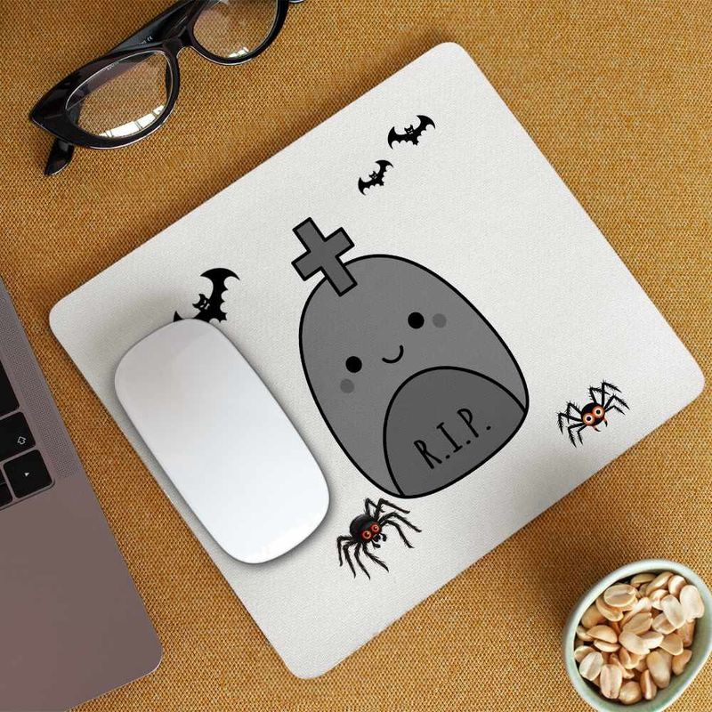 PC, gaming si accesorii - Periferice PC - Mousepad - Mousepad Squishmallows RIP Mormant Horror CoolTrend, 21x19cm - Infinity.ro