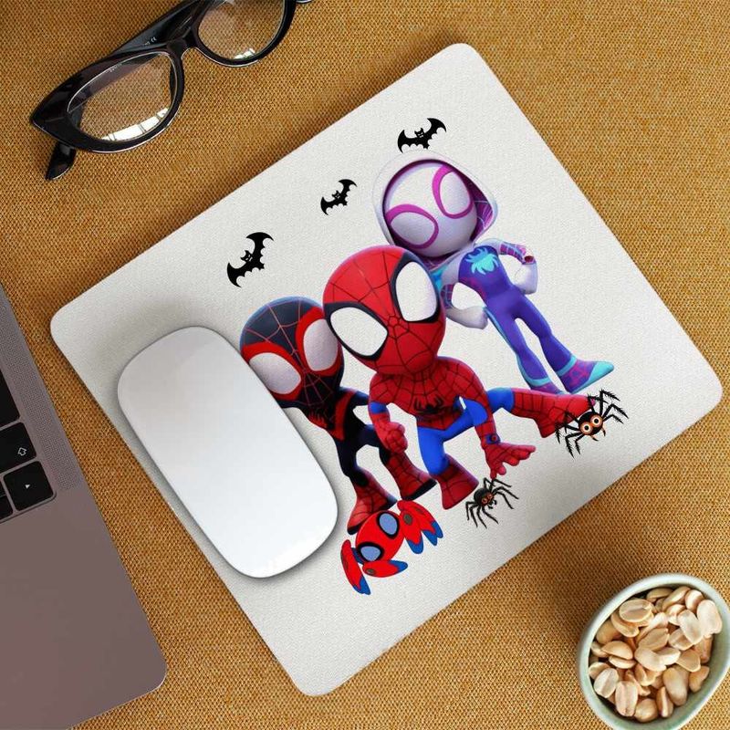 PC, gaming si accesorii - Periferice PC - Mousepad - Mousepad Paienjenelul Marvel All Team CoolTrend, 21x19cm - Infinity.ro