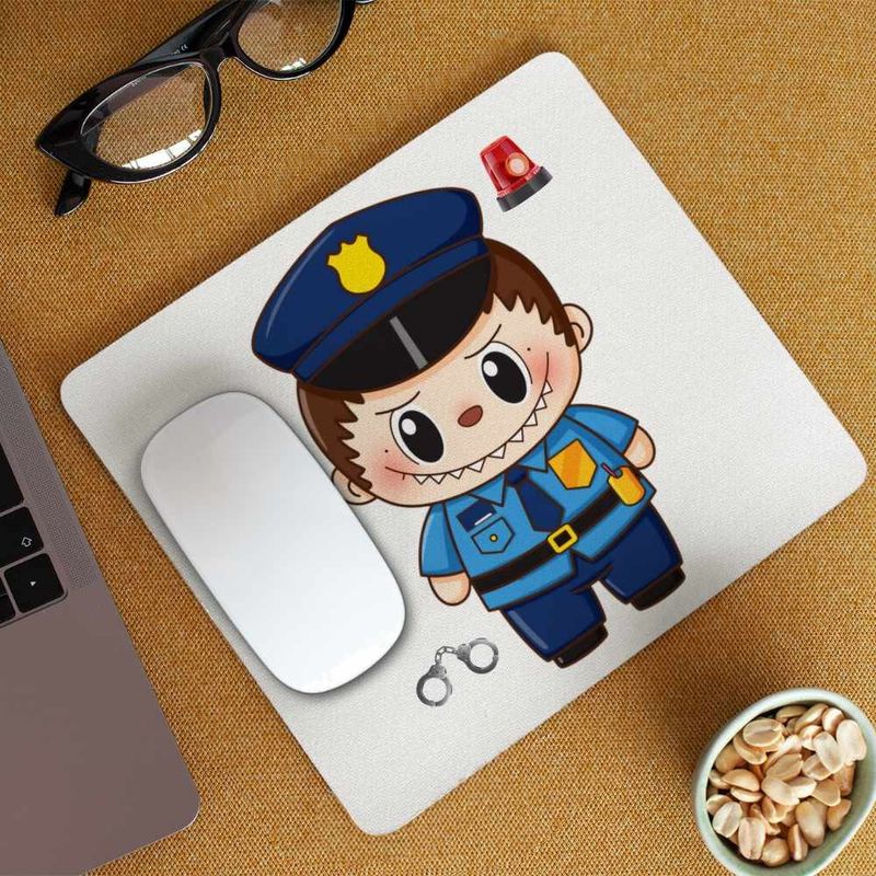 PC, gaming si accesorii - Periferice PC - Mousepad - Mousepad Labubu Politist CoolTrend, 21x19cm - Infinity.ro
