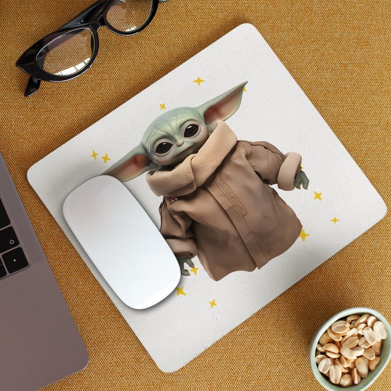 PC, gaming si accesorii - Periferice PC - Mousepad - Mousepad Baby Yoda Grogu Mandalorian Star Wars, 21x19cm - Infinity.ro