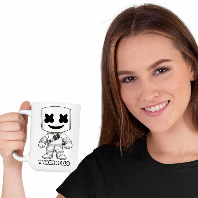 Casa si Gradina - Bucatarie si vesela - Cani si pahare - Cani si cesti - Cana Marshmello Chibi Cartoon, alba, 330ml - Infinity.ro