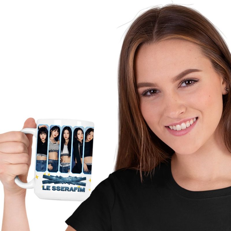 Casa si Gradina - Bucatarie si vesela - Cani si pahare - Cani si cesti - Cana Le Sserafim Kpop Bts Party Merch, alba, 330ml - Infinity.ro