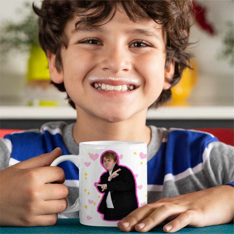 Casa si Gradina - Bucatarie si vesela - Cani si pahare - Cani si cesti - Cana Lewis Capaldi Vibe, alba, 330ml - Infinity.ro