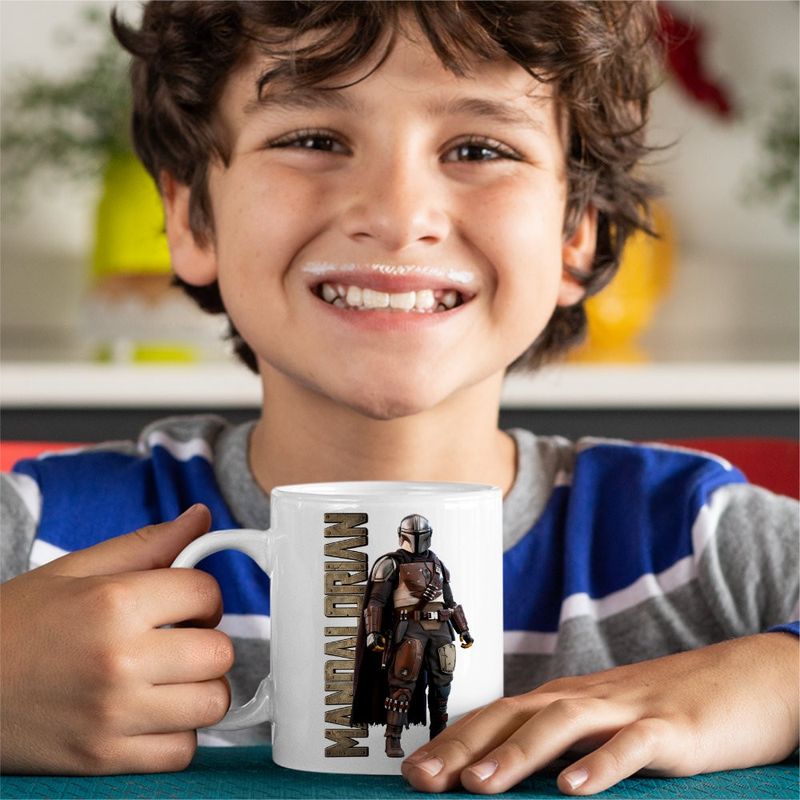 Casa si Gradina - Bucatarie si vesela - Cani si pahare - Cani si cesti - Cana Star Wars Mandalorian, alba, 330ml - Infinity.ro
