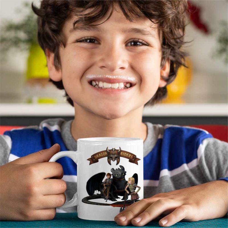 Casa si Gradina - Bucatarie si vesela - Cani si pahare - Cani si cesti - Cana Hiccup Toothless How to train your dragon, alba, 330ml - Infinity.ro