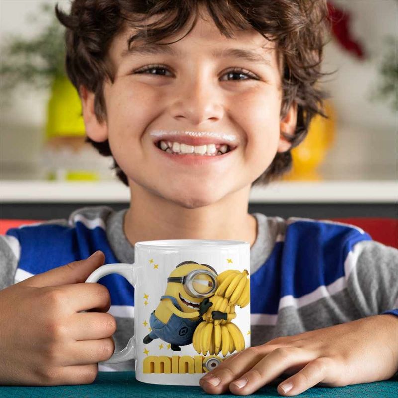 Casa si Gradina - Bucatarie si vesela - Cani si pahare - Cani si cesti - Cana Minions Banana Despicable, alba, 330ml - Infinity.ro