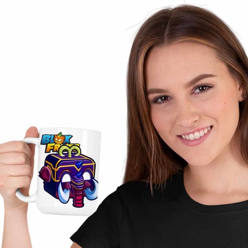 Casa si Gradina - Bucatarie si vesela - Cani si pahare - Cani si cesti - Cana Blox Fruits Mammoth Fruit Roblox Fructe, alba, 330ml - Infinity.ro