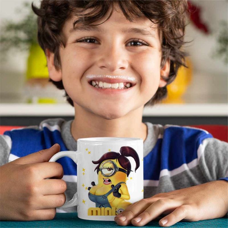 Casa si Gradina - Bucatarie si vesela - Cani si pahare - Cani si cesti - Cana Minions Marlena Despicable Minioni, alba, 330ml - Infinity.ro