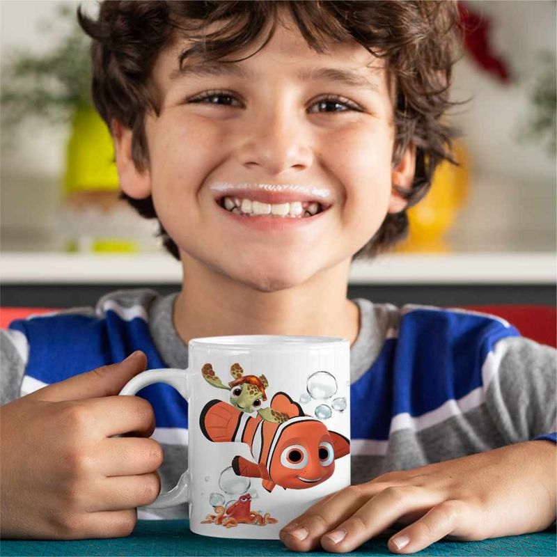 Casa si Gradina - Bucatarie si vesela - Cani si pahare - Cani si cesti - Cana Finding Nemo Pestisor Desene Animate Ocean CoolTrend, alba, 330ml - Infinity.ro