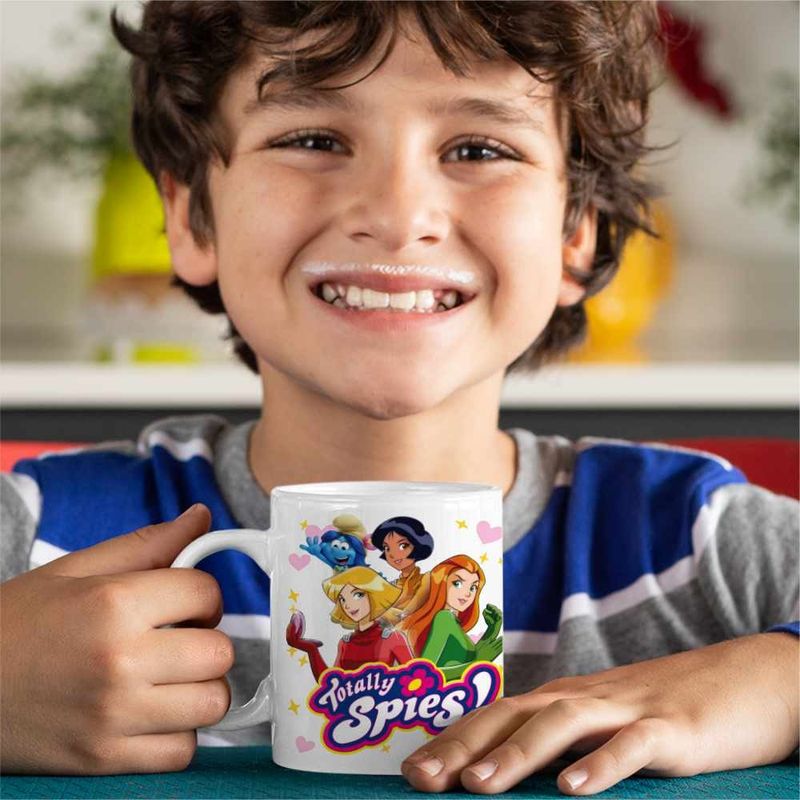 Casa si Gradina - Bucatarie si vesela - Cani si pahare - Cani si cesti - Cana Spioanele Aventuri Desene Spioni CoolTrend, alba, 330ml - Infinity.ro